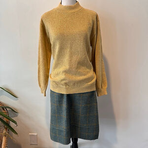 Alfred Dunner | Late 80s Gold Metallic Mock Neck Sweater | USA Made Vintage - L